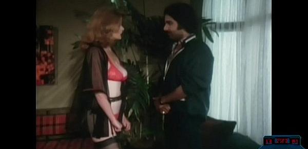  Young Ron Jeremy fucking a big tits milf between her tits